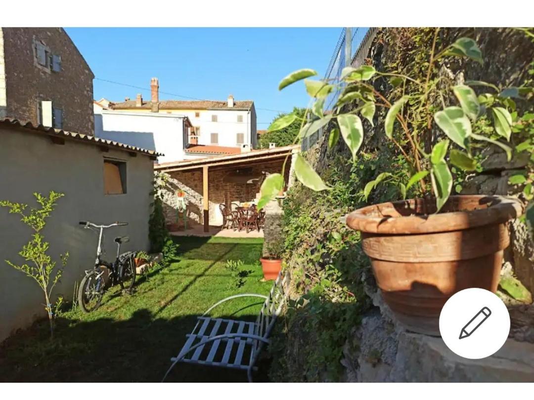 Apartamento Old Istrian House,Free Parking Galižana Exterior foto